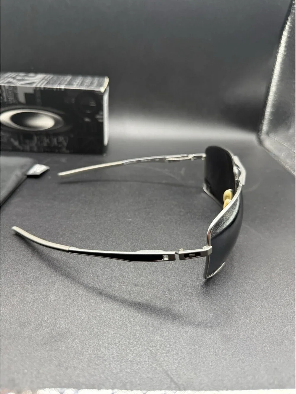 Oakley Plaintiff Squared Lead/Black Iridium Lenses OO4063-03